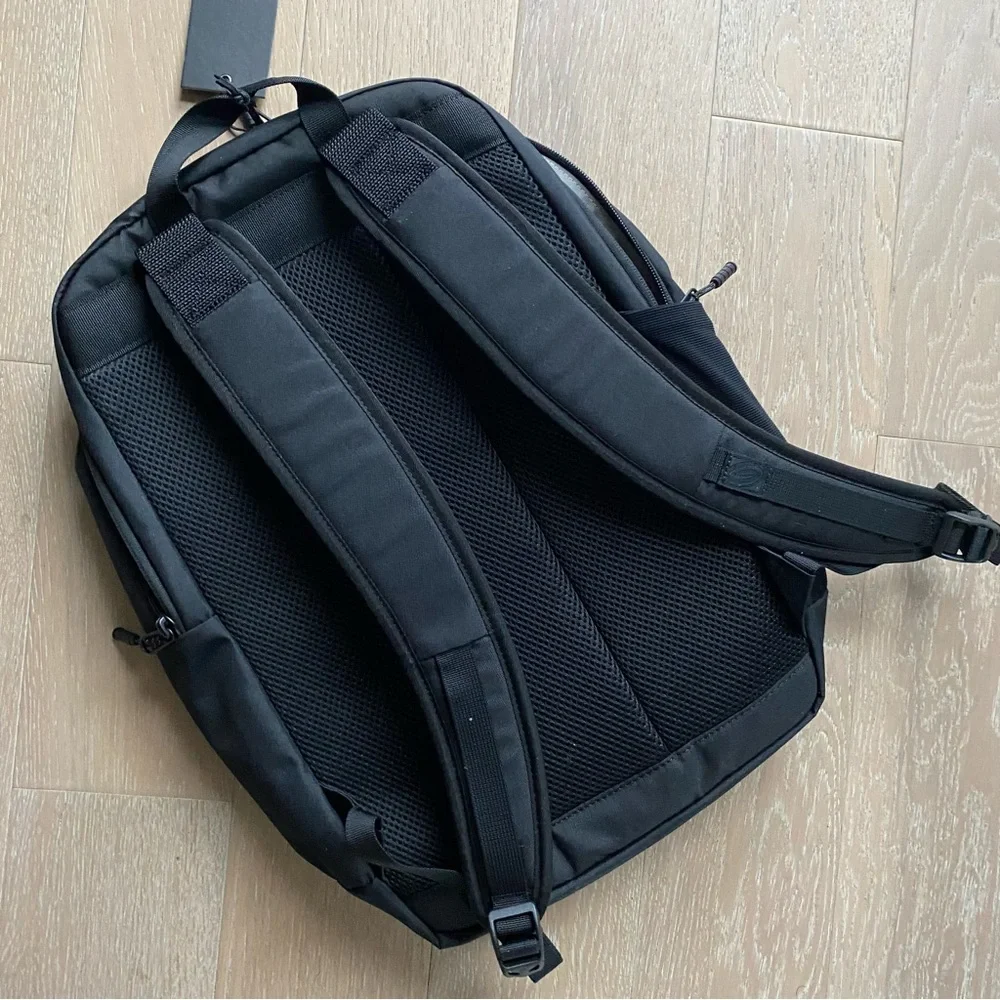 Timbuk2 Parkside Eco Laptop Bookbag Backpack black NEW branded MASTERCLAss